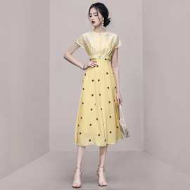 高级感名媛抹胸波点吊带裙两件套跨境女装新款防晒衣高腰遮肚套装