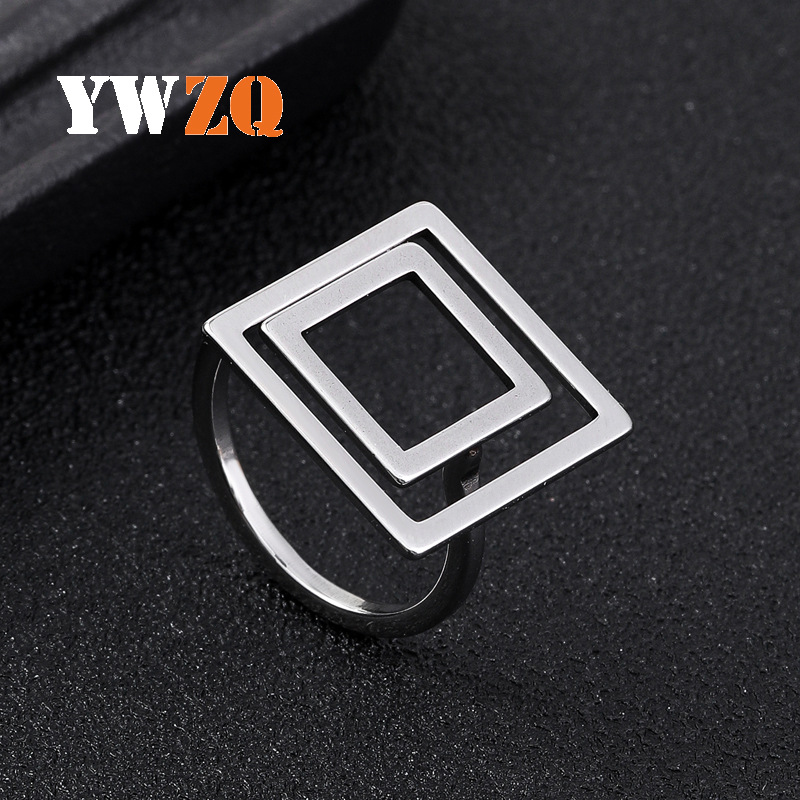Transfronterizo nuevo anillo cuadrado de acero titanio personalidad de los hombres de moda de acero inoxidable joyería nicho diseño anillo geométrico