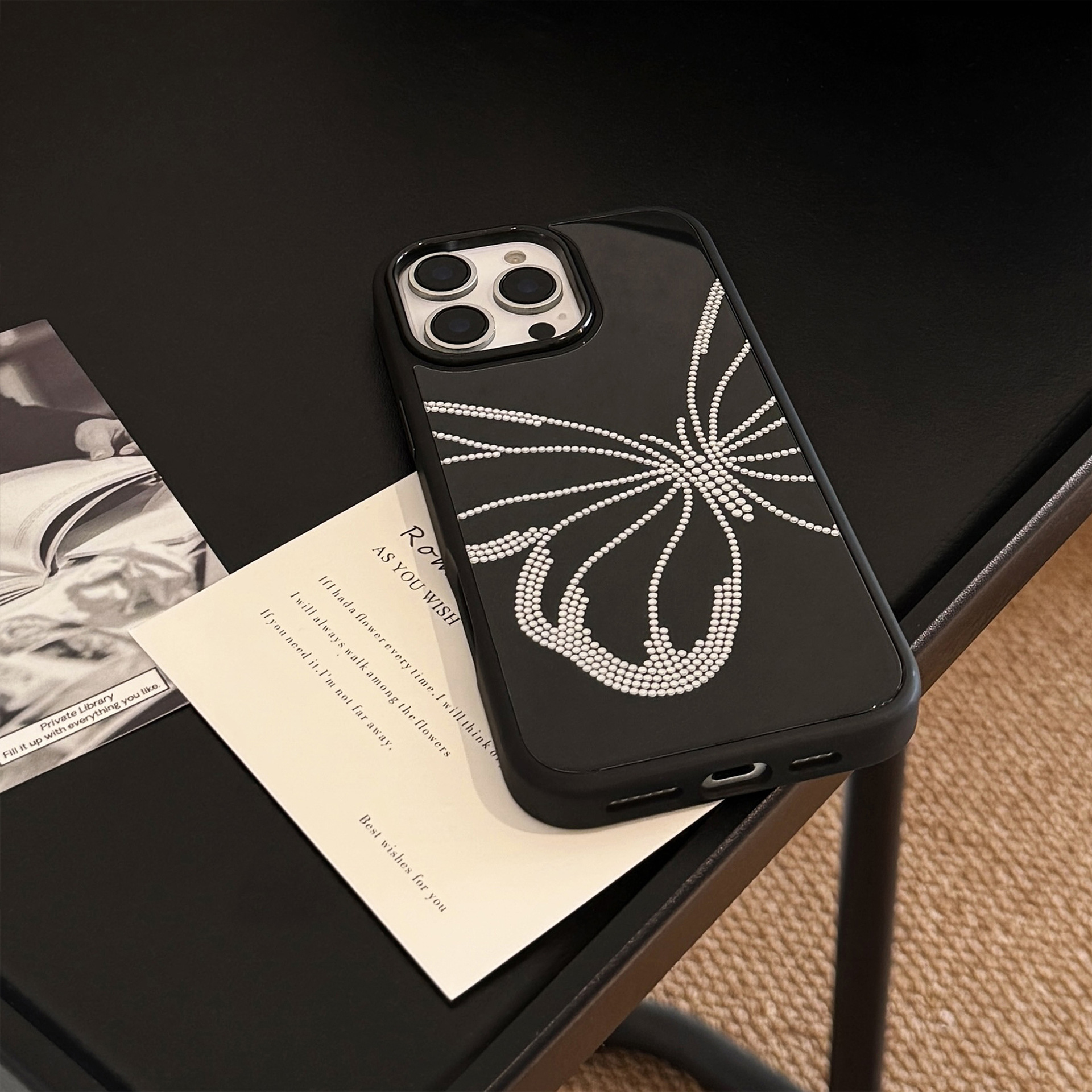 Schützende Handyhülle Mit Goldenem Schmetterling Für Iphone Modelle_voghion.com