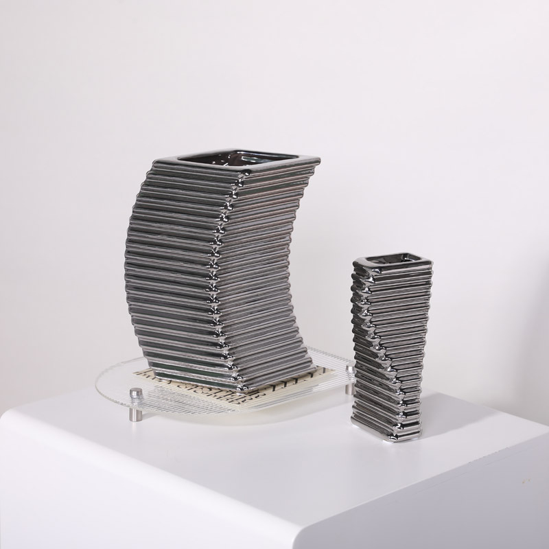 Luz moderna de lujo galvanoplastia plata cerámica florero decoración suave hogar salón TV gabinete arreglo flor dispositivo