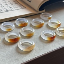 2025本命年天然玛瑙一口糖戒指女高冰种玉髓正品马料香槟红指环圈