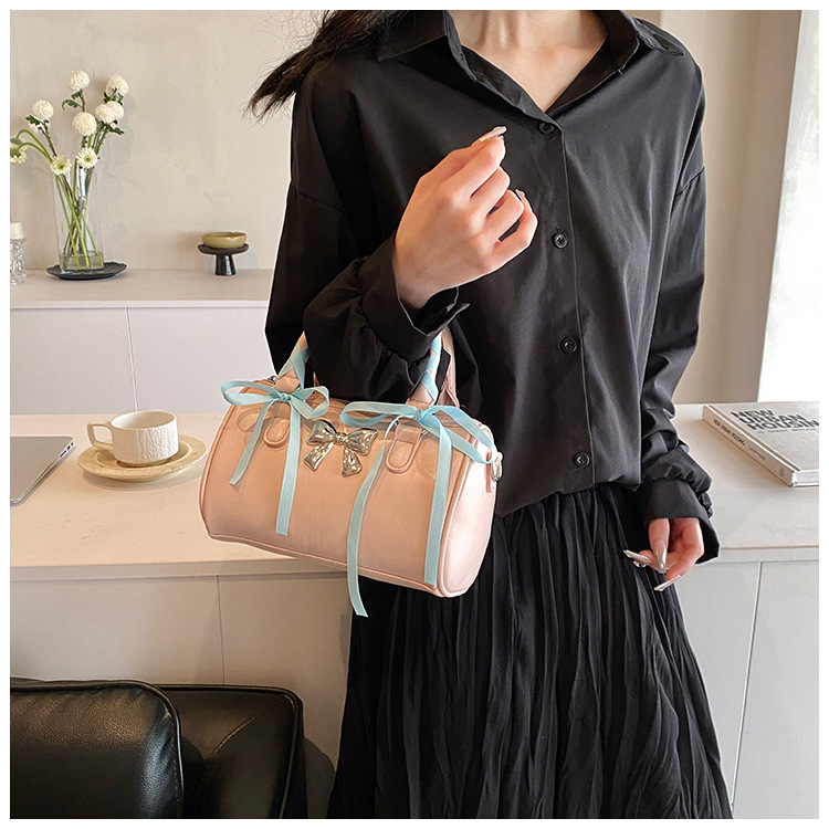 Women's Medium Pu Leather Bow Knot Elegant Zipper Crossbody Bag display picture 24