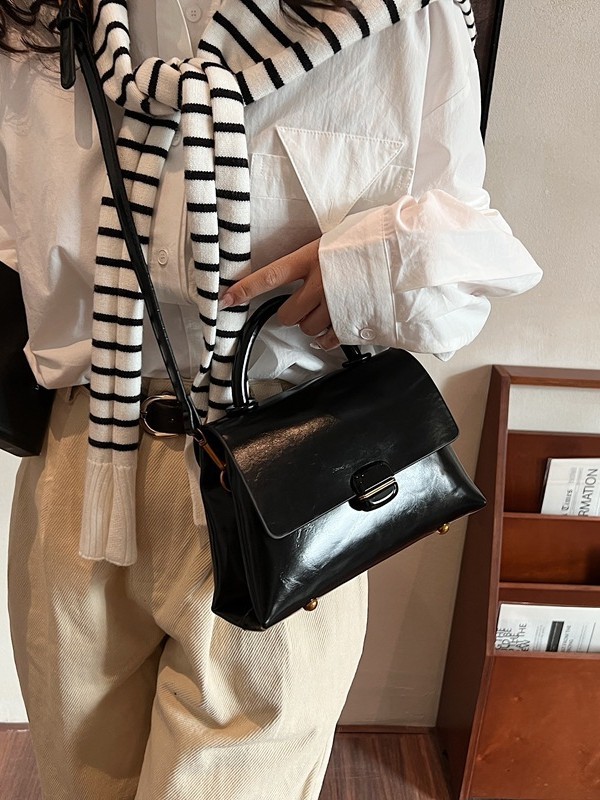 Nuevo bolso de hombro de todo fósforo, bolso de trabajo portátil, bolso pequeño, bolso cuadrado pequeño retro coreano, bolso de mensajero casual de moda