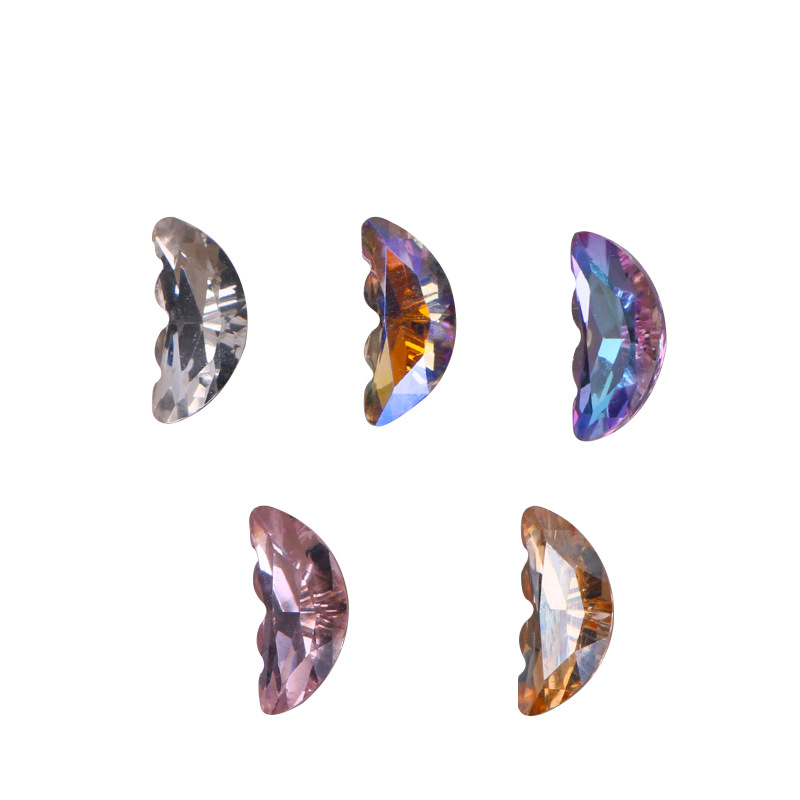 Three dimensional accessory for manicure