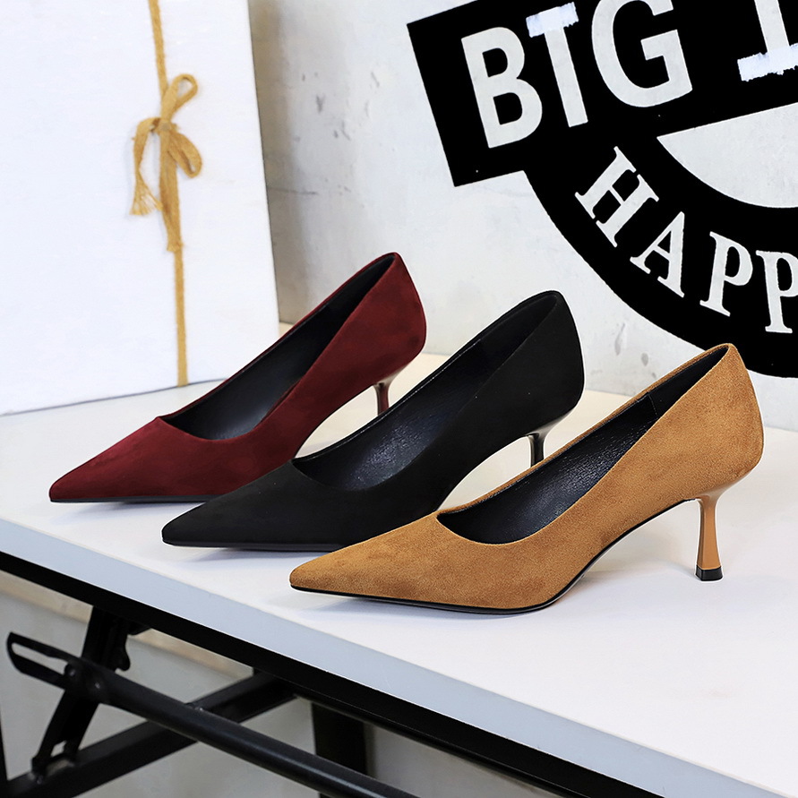 9517 European And American Style Elegant Lady Fashion Stiletto High-heeled Shoes, Pointed Toe, Shallow Cut, Slip-on,_vogvips.com