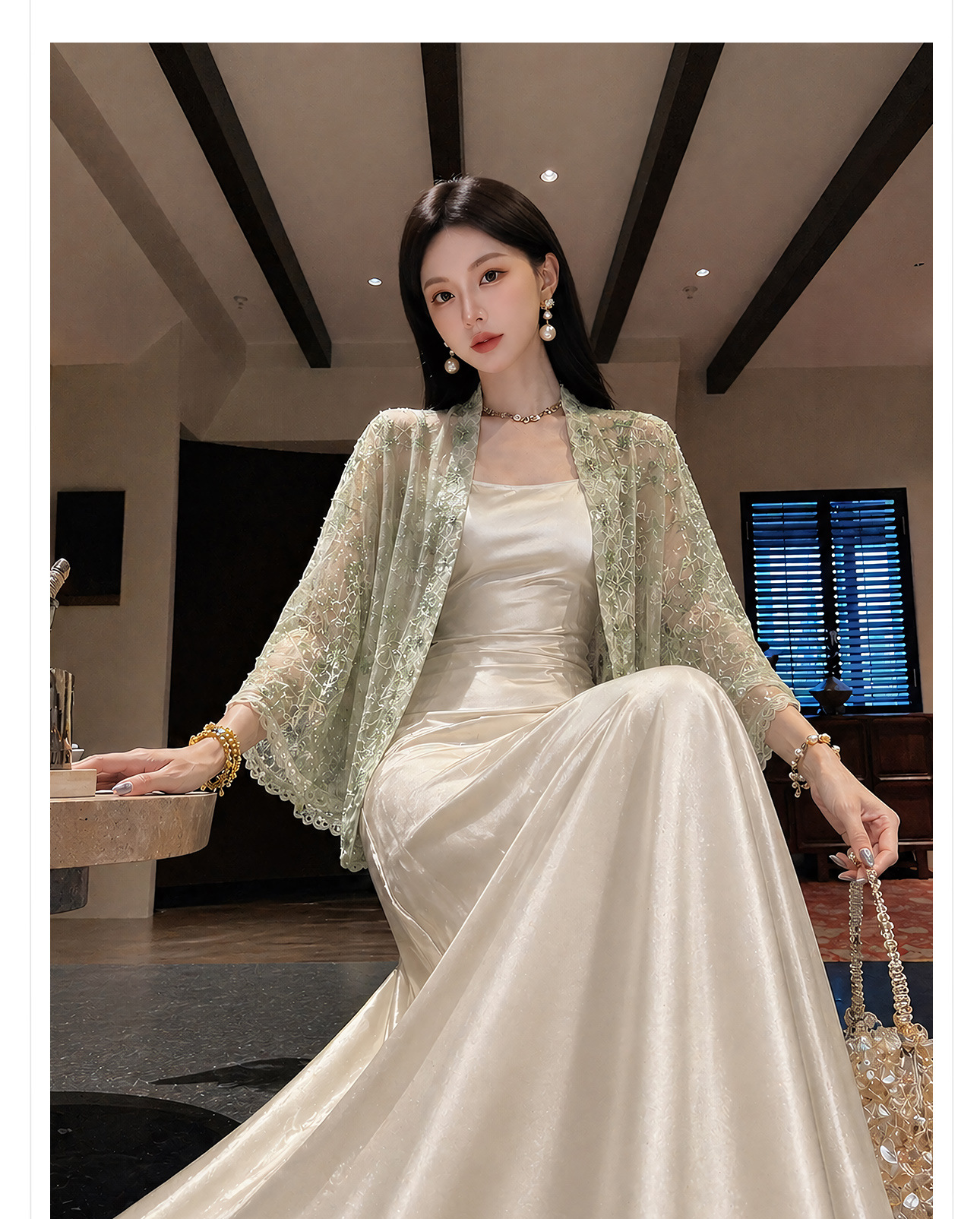 Áo sơ mi nữ dài tay thêu ren họa tiết hoa nổi, phong cách Tân Trung Hoa — Trắng sứ, Xanh mơ chi tiết 3