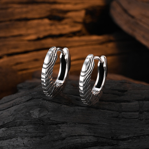 Zebra Pattern Round Ear Clips for Women - INSPopular Design with a Touch of Luxury and Trendiness