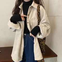 コーデュロイのシャツのコートの女性の春秋の大きいサイズの太ったmmのデザイン感の小さい大衆は長袖の上着のシャツのinsの潮を重ねて着ます。