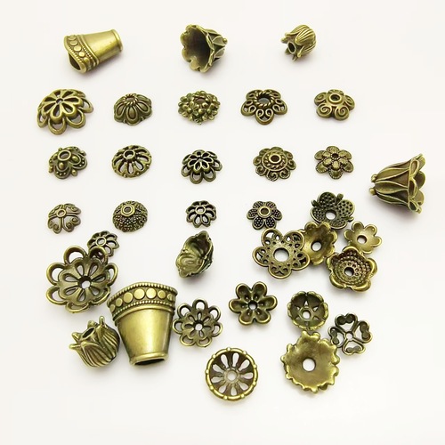 New Retro Alloy Flower Cluster and Bead Earrings Accessories Ancient Bronze Color Tassel Flower Cluster DIY Bead Stringing Wholesale