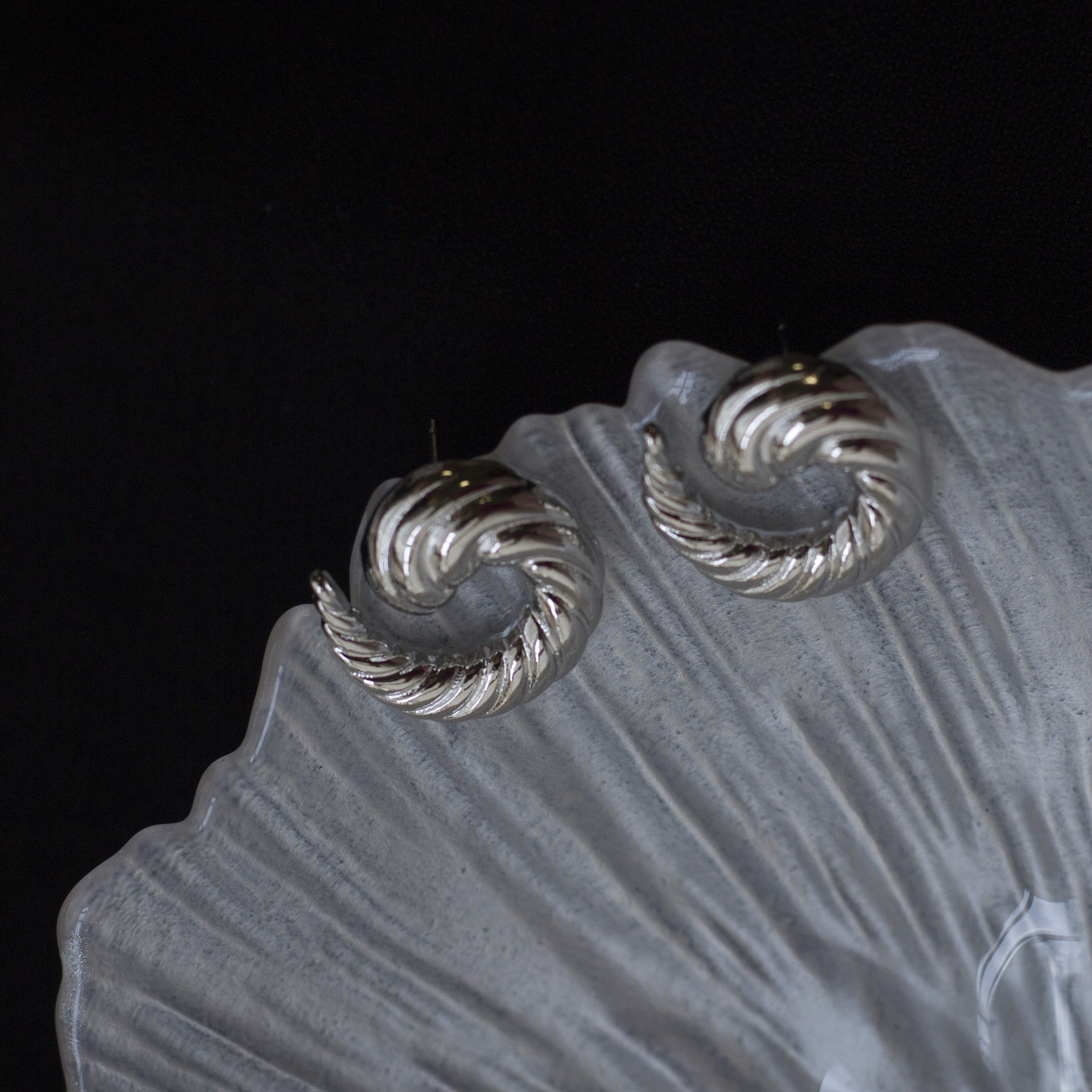 Croissant silver