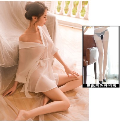 흰색 목욕 가운 + 흰색 오픈 가랑이 스타킹