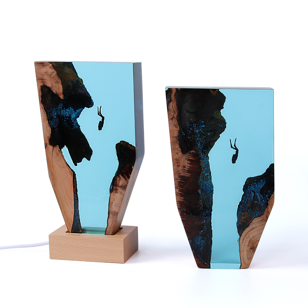  Marine Diver Desktop Ornament Lamp Holder Solid Wood Resin Night Light Gift Ornament Marine Theme Lamp