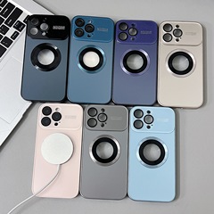 IPhone15Proの携帯ケースを適用します。