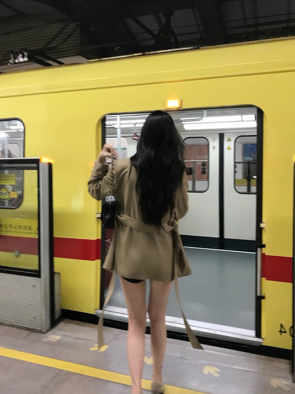 秋上新古早风衣 荷叶领短款大翻领风衣外套气质大衣|undefined
