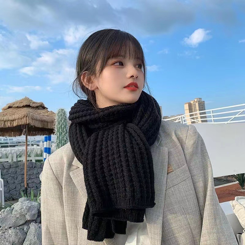 검은색