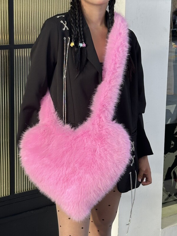 欧美跨境斜挎爱心包仿狐狸皮草毛绒包Heart Shaped Shoulder Bag|undefined