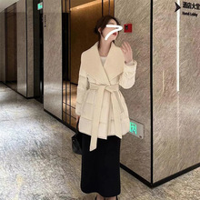 秋冬时尚夹棉加厚大翻领棉服外套棉衣2024冬季新款棉袄女冬装