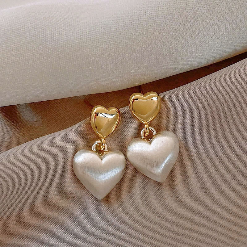 더블러브 화이트 진주 귀걸이 - 925실버바늘