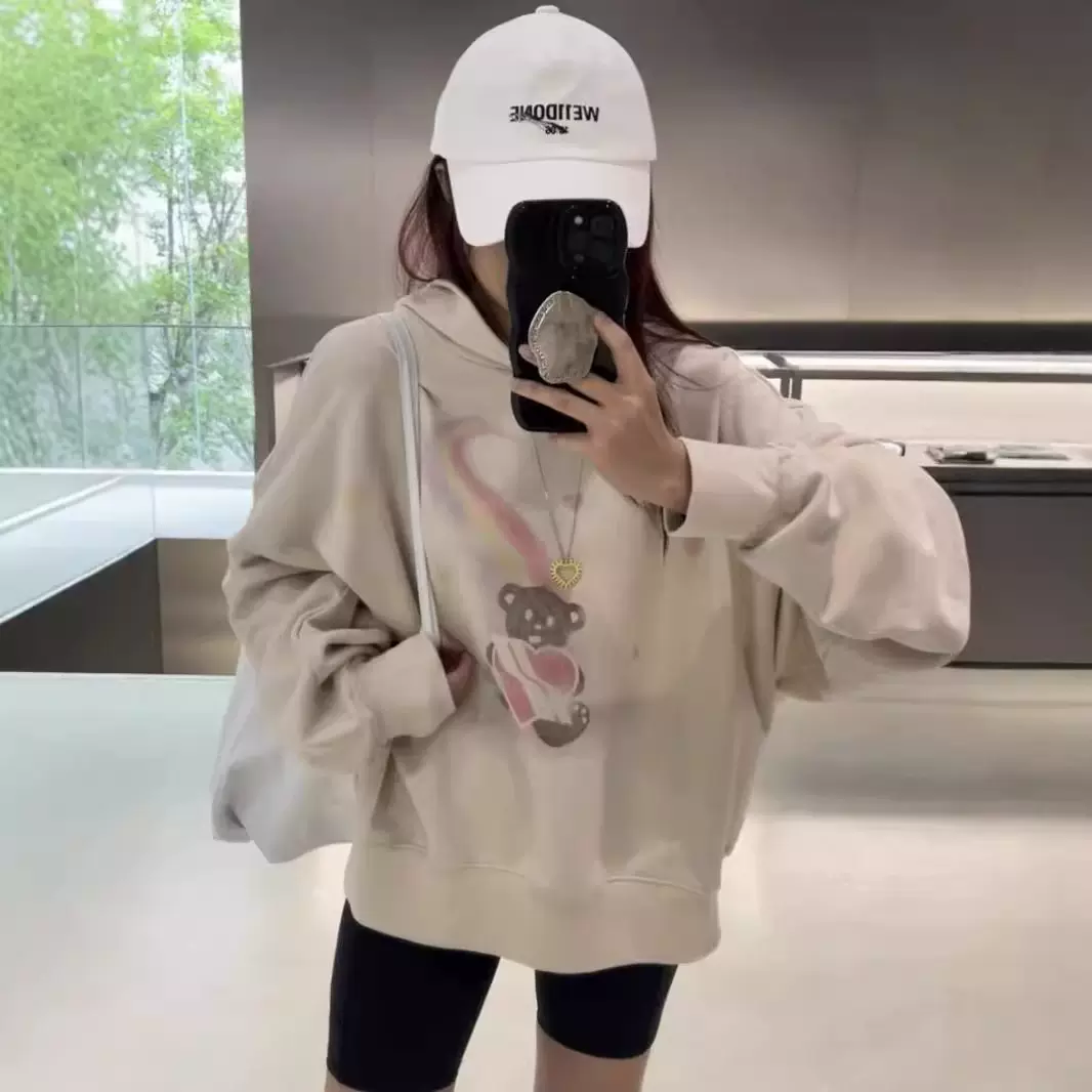 WE11DONE TRACK早秋新款舒适休闲彩虹小熊印花毛圈连帽卫衣上衣女