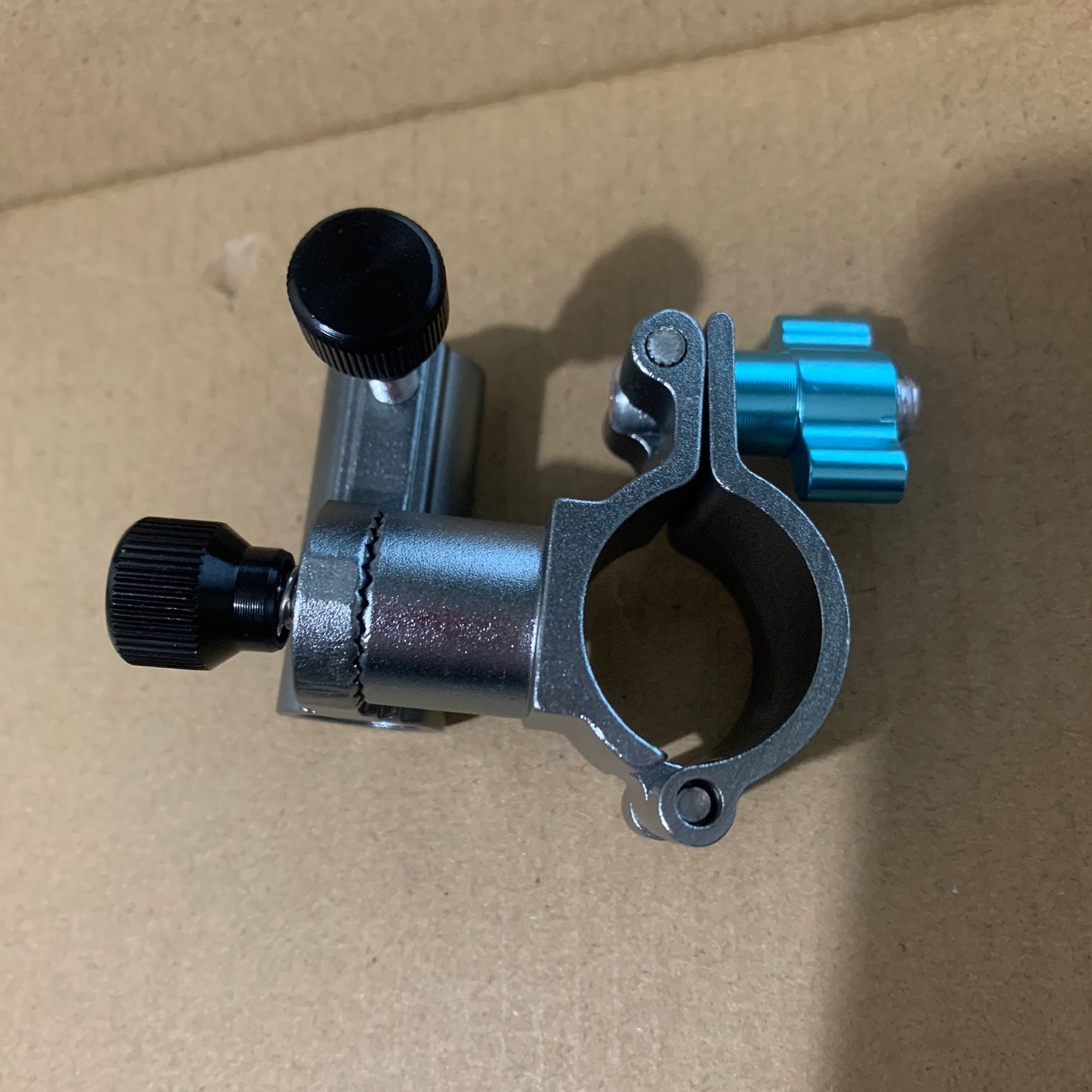 Set di tre accessori per sedia da pesca in lega di alluminio e magnesio, modello nuovo stile Knight europeo, universale._voghion.com