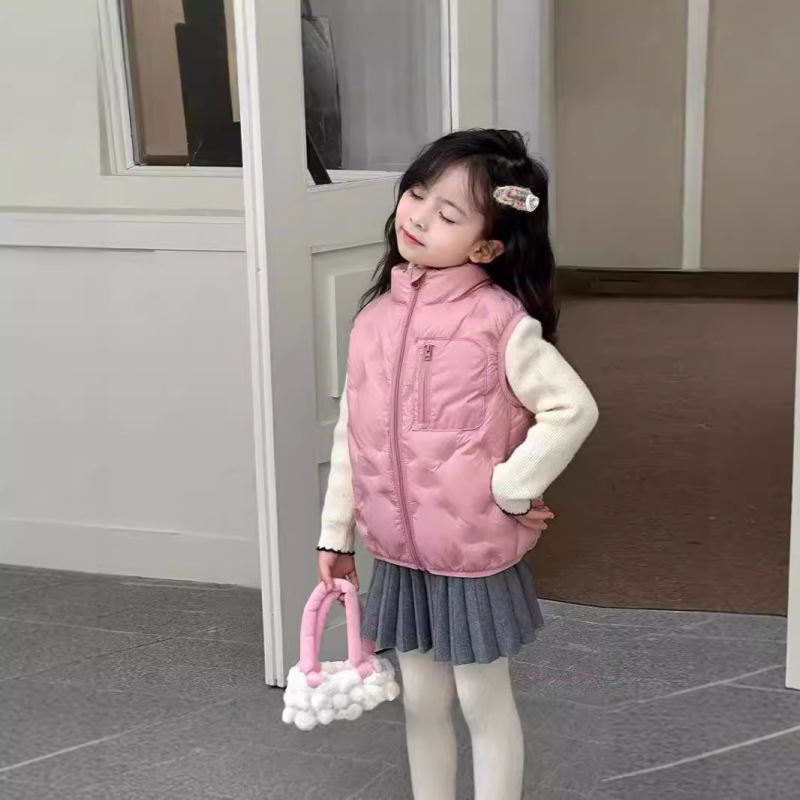 Cross-border Light Down Vest 90 Down Children Middle and Old Children Autumn and Winter Thin Down Liner Baby Wear Vest Cross-border Light Down Vest 90 Down Children Middle and Old Children Autumn and Winter Thin Down Liner Baby Wear Vest