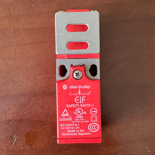 440K-E33040 Tongue Interlock Rockwell Allen-Bradley New 440Ke33040