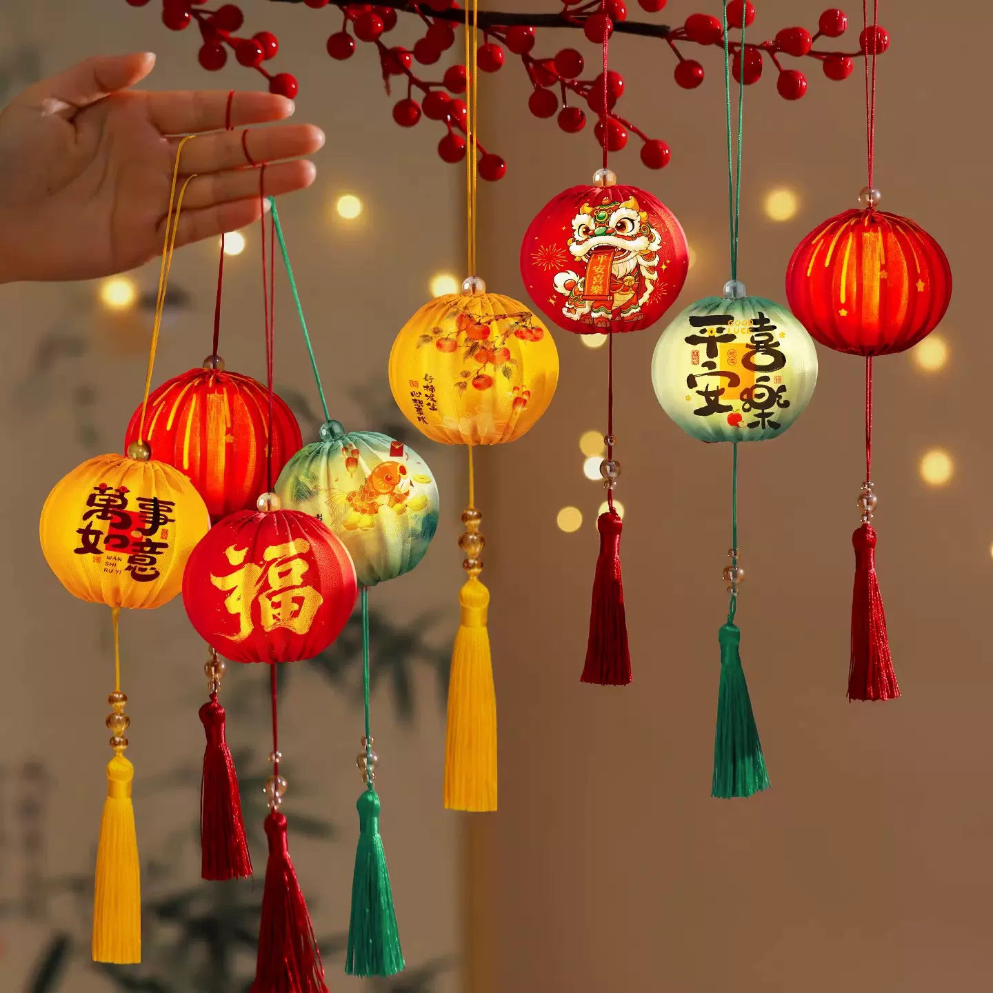 新年中秋国庆小灯笼挂件节庆户外场景氛围布置装饰发光红灯笼定制