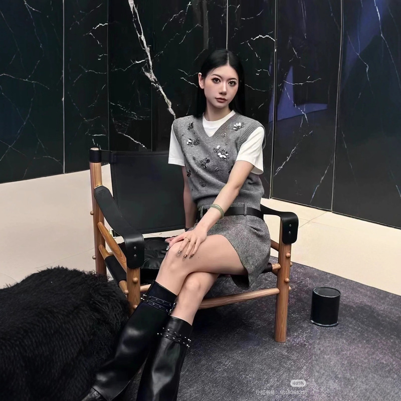 Mo New Handmade Beaded V Neck Wool Knitted Vest Women's Korean Style Fashion Vest Top