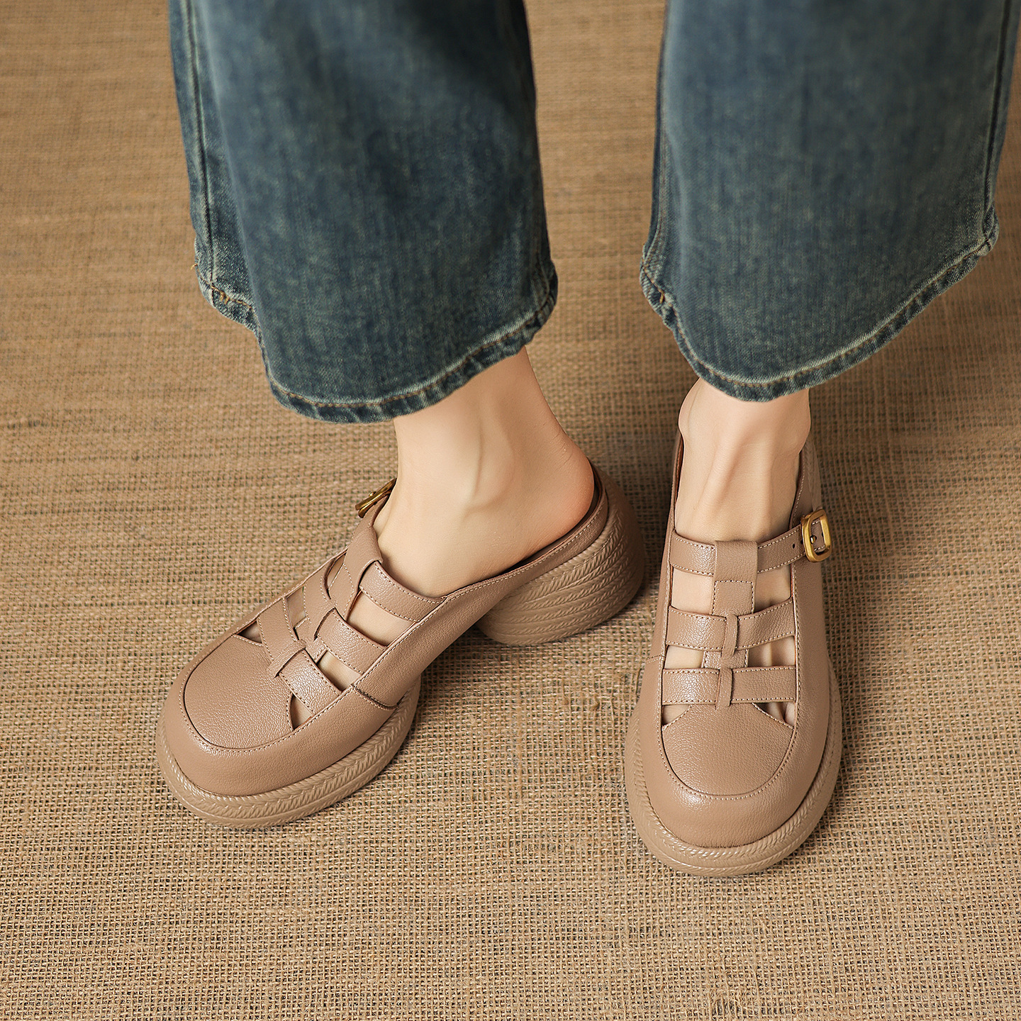 Sandal cao gót nữ mũi hở đế dày da cừu kiểu dệt lỗ — màu trắng ngà
