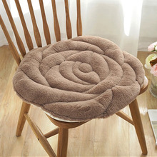 毛绒椅子坐垫蒲团垫玫瑰花加厚椅垫办公室久坐屁股垫防滑网红爆款
