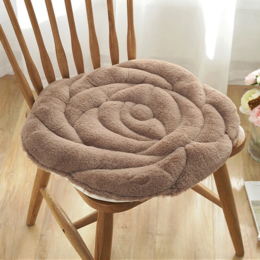 毛绒椅子坐垫蒲团垫玫瑰花加厚椅垫办公室久坐屁股垫防滑网红爆款