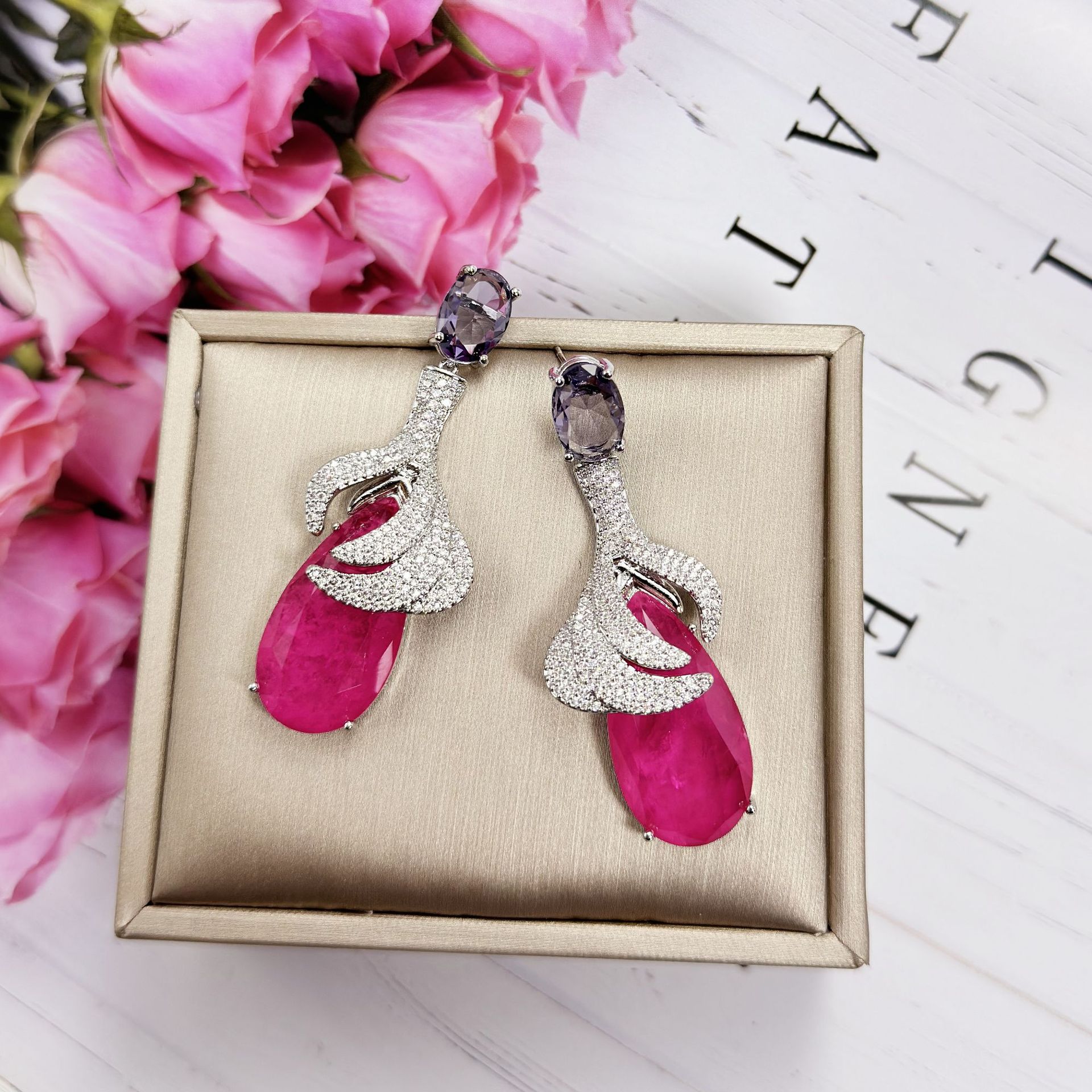 fashionable tourmaline three dimensional earrings drop-shaped
