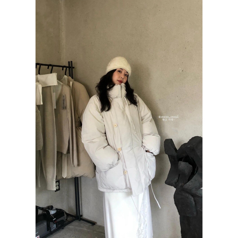 Now the New 2025 Winter Collection Features Korean Designer Ve*So's Retro Stand-Up Collar Fur Collar Parka down Jacket