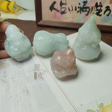 新疆天山翠天然玉石醒狮葫芦摆件财神寿星手把件翡翠色白菜小摆件