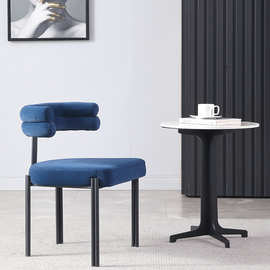 工业风北欧餐椅现代简约咖啡厅靠背休闲椅意式极简设计师家用椅子
