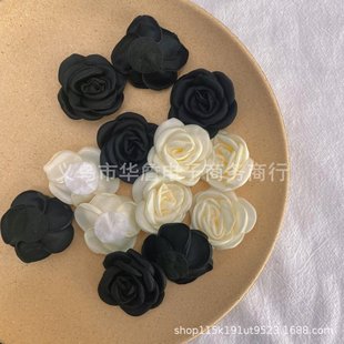 С���L�ڰ�ɫõ�廨ɽ�軨Ů�b�o�϶��h�l�diyЬ���LͲ�m���