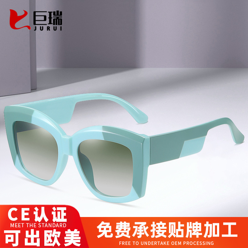 Sunglasses New Style Fashionable Gray Three-Dimensional Frame Summer Beach Photo Taking Sun Protection Sunglasses Wholesale Sunglasses New Style Fashionable Gray Three-Dimensional Frame Summer Beach Photo Taking Sun Protection Sunglasses Wholesale