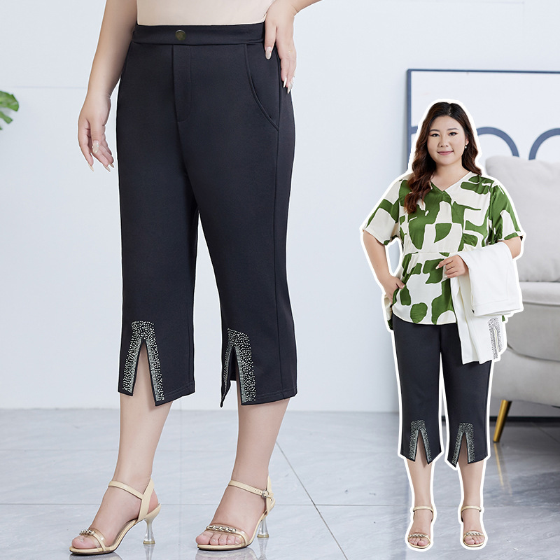 Plus-Size Women's High-Waisted Stretchy Cropped Pants 2026 Autumn New Split Casual Pants for Plus-Size Women, Loose and Slimming Mid-Length Pants Plus-Size Women's High-Waisted Stretchy Cropped Pants 2026 Autumn New Split Casual Pants for Plus-Size Women, Loose and Slimming Mid-Length Pants