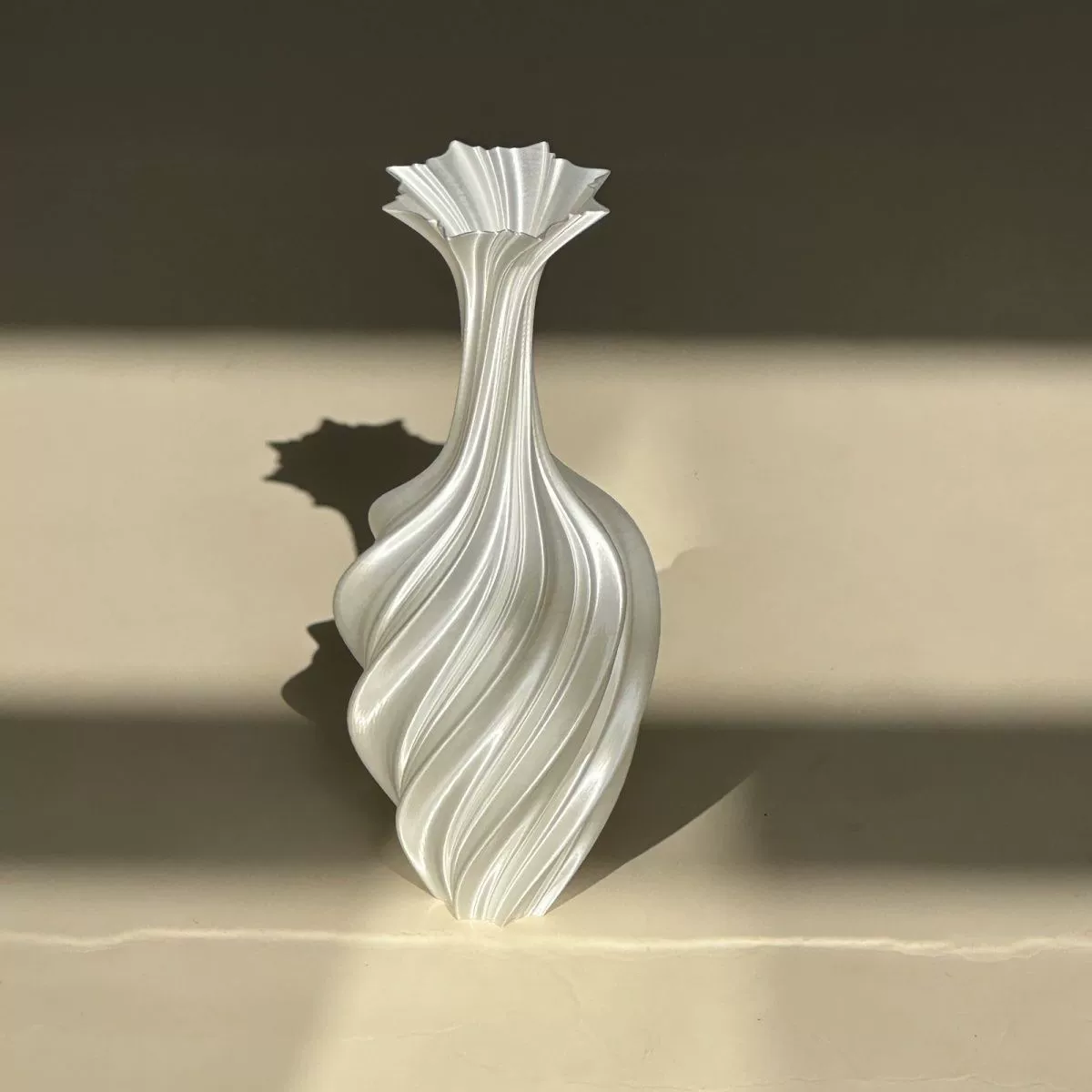 Ваза (Youlin) скрученная абстрактная 3D-печатная, северный легкий люкс, разные размеры и цвета