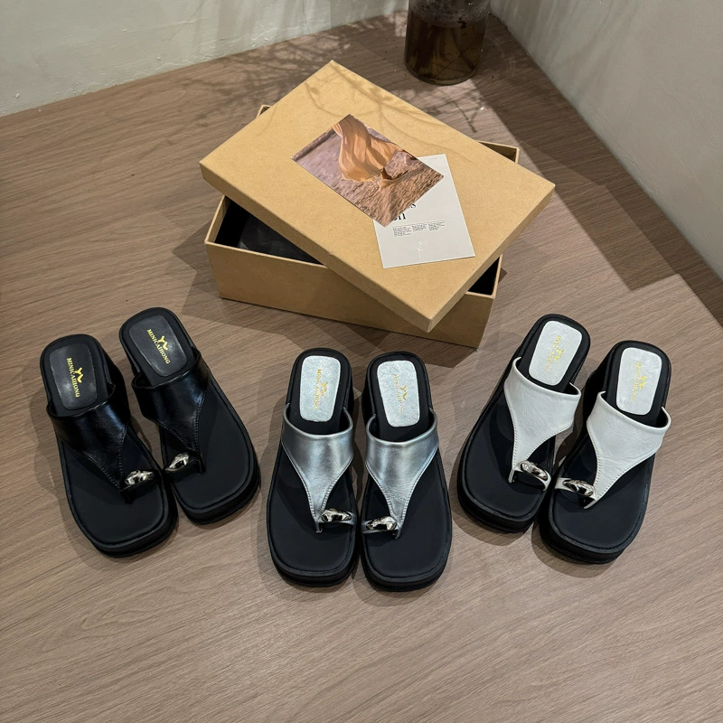 Женские летние шлепанцы 2025, новые летние суперпопулярные французские шлепанцы-сандалии с юбками на толстой подошве