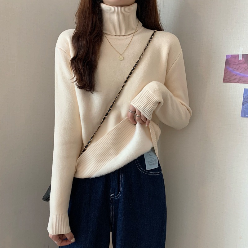 Knitted Sweater in White