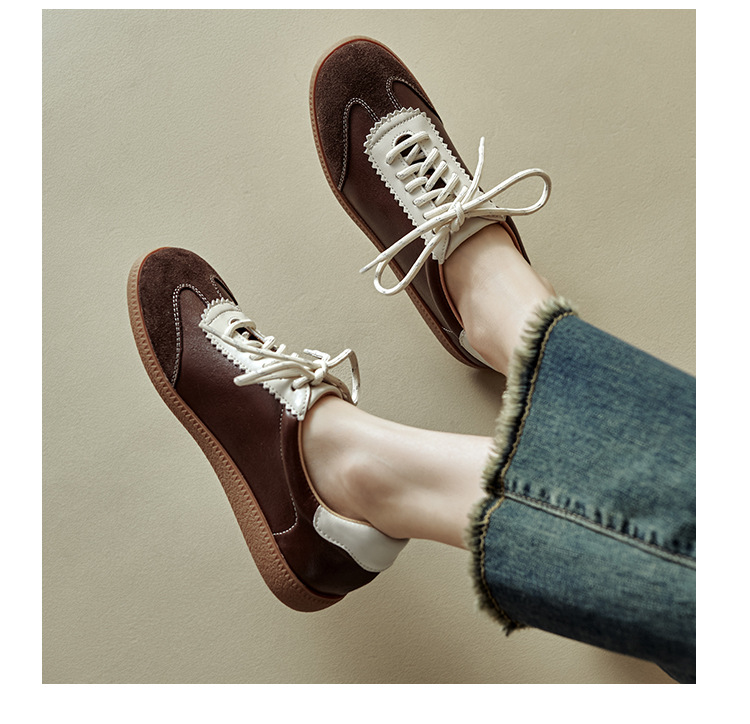 Giày sneaker nữ phối màu dây buộc đế phẳng phong cách thể thao — màu nâu chi tiết 20