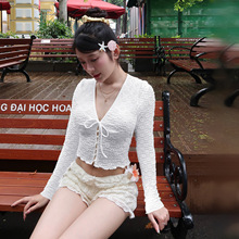 设计感褶皱肌理料薄款长袖罩衫V字领系带短款辣妹性感风针织上衣