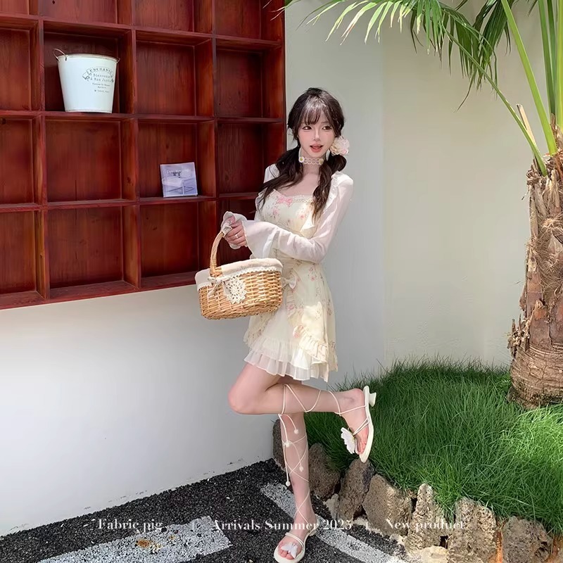 新しい中国風の女の子のニッチなデザインの新しい夏の甘くてスパイシーでかわいい花柄スカートと白いカーディガンの2点セット|undefined