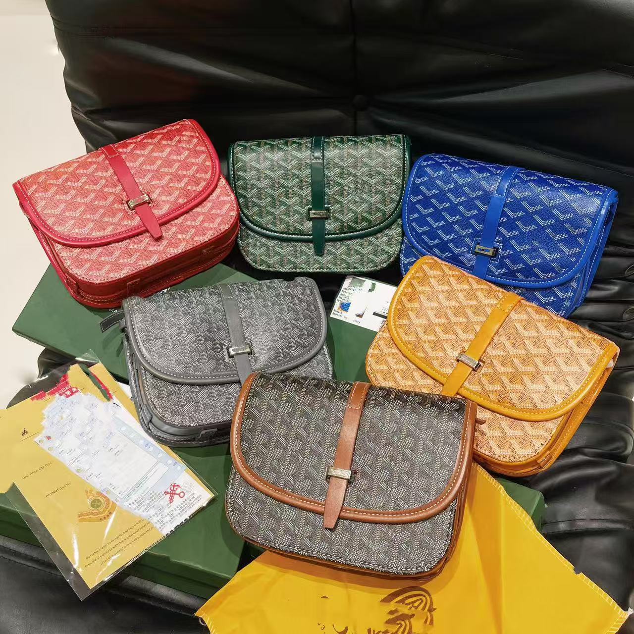 新款外贸男女通用斜跨包翻盖印花Y字母狗牙单扣邮差包爆款单肩包