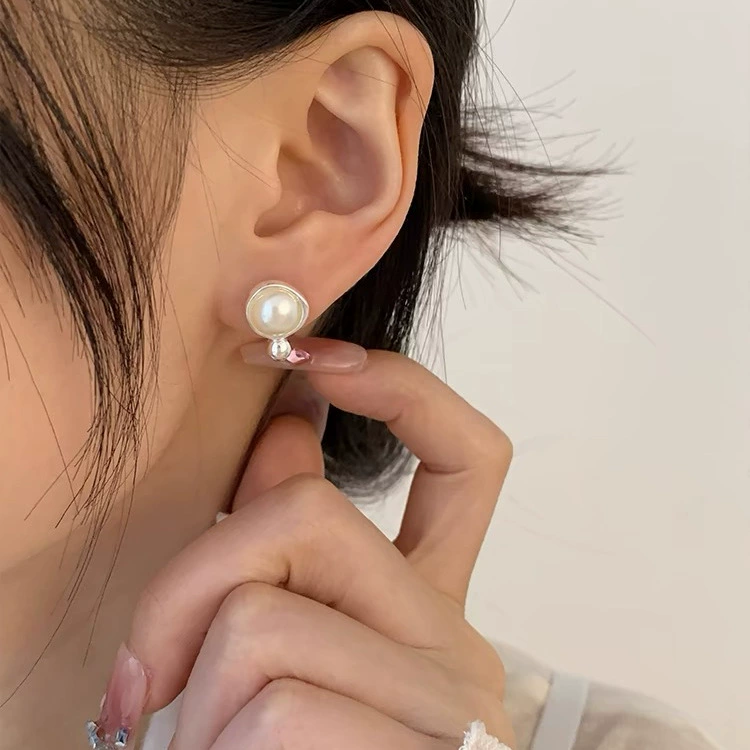 Серьги, ушные клипсы, стиль лёгкой роскоши, стиль высокого качества