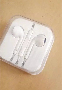 Headset Image 4