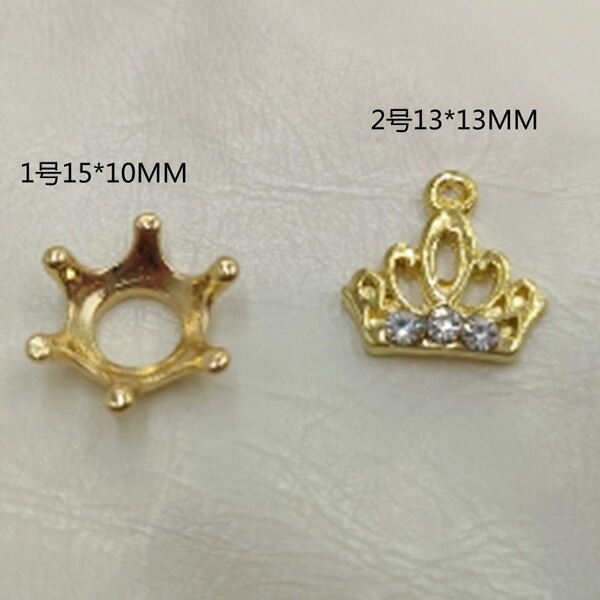 Golden hexagonal pendant