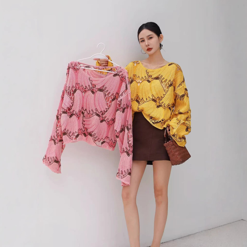 Vibrant and Fun Banana Jacquard Hollow-Out Knit Sweater for Women, Spring Season, Loose and Lazy Style, Unique Design, Long-Sleeve Top Vibrant and Fun Banana Jacquard Hollow-Out Knit Sweater for Women, Spring Season, Loose and Lazy Style, Unique Design, Long-Sleeve Top