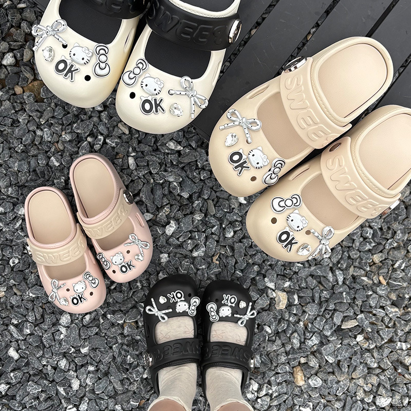 New Style Sweet and Cool Perforated Shoes with Cute Cartoon Cat Design, Thick-Soled, Height-Increasing, Comfortable Slip-On Slippers for Home Use New Style Sweet and Cool Perforated Shoes with Cute Cartoon Cat Design, Thick-Soled, Height-Increasing, Comfortable Slip-On Slippers for Home Use